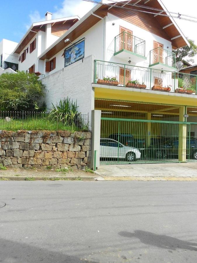 Pousada Monte Suico Campos do Jordão Esterno foto