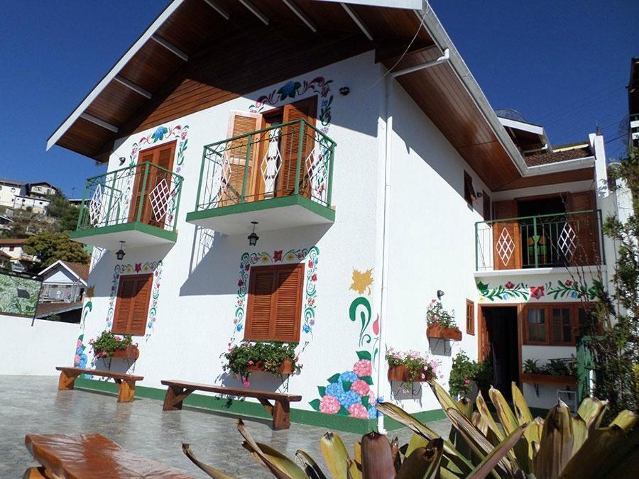 Pousada Monte Suico Campos do Jordão Esterno foto