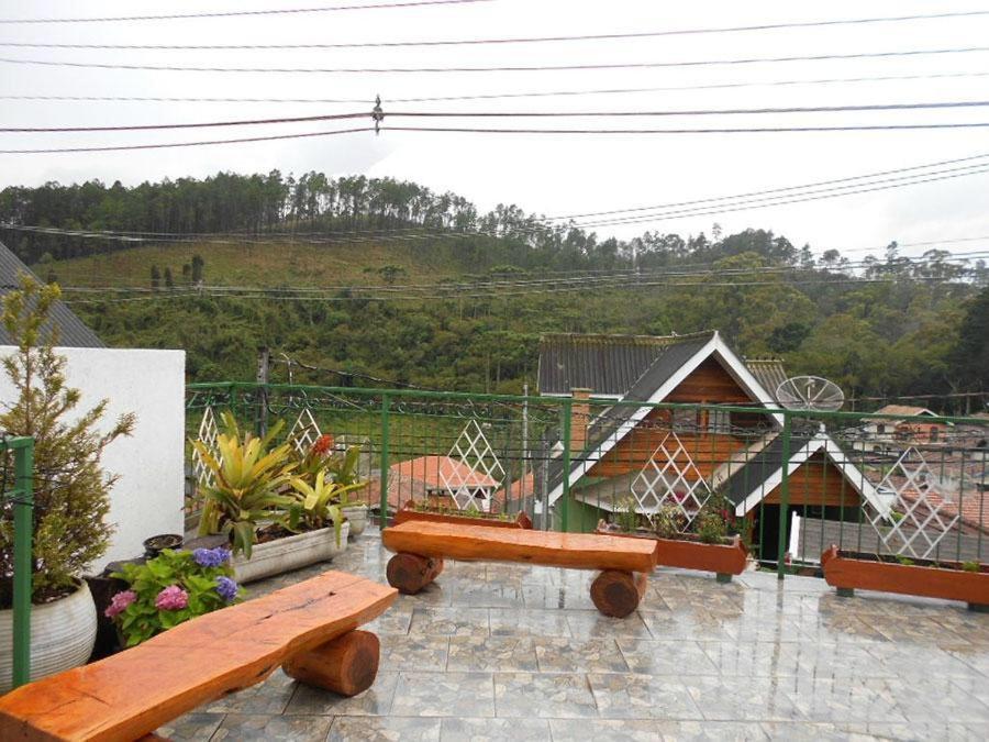 Pousada Monte Suico Campos do Jordão Esterno foto